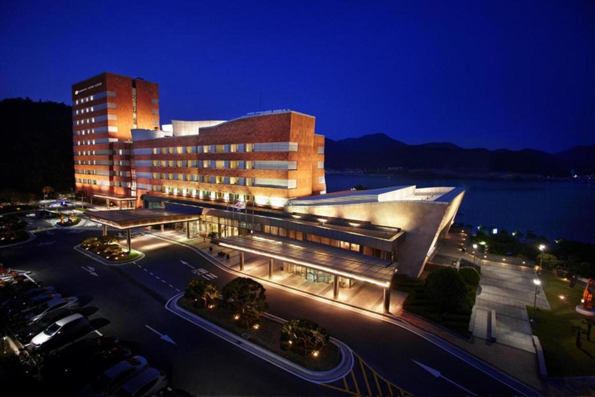Geoje Samsung Hotel Exterior photo